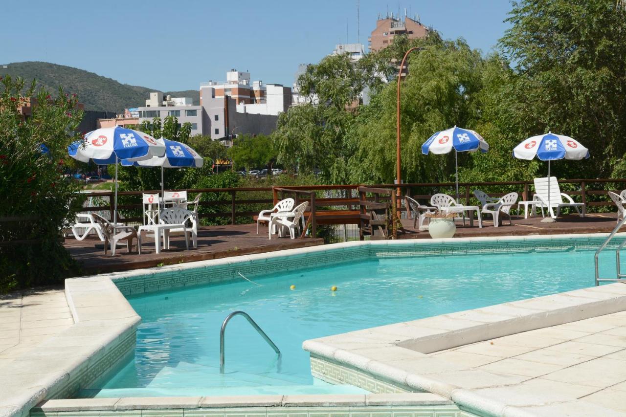 Hotel El Condado Villa Carlos Paz Buitenkant foto