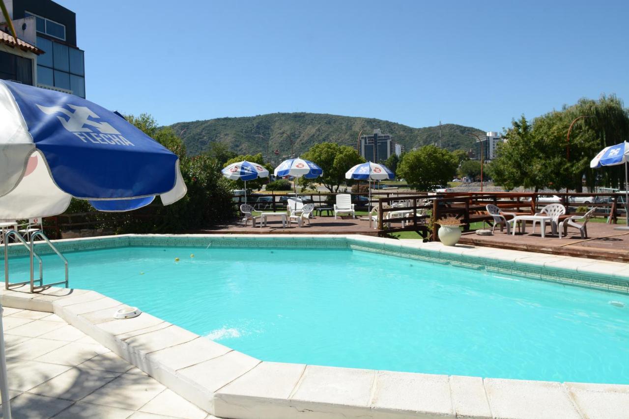 Hotel El Condado Villa Carlos Paz Buitenkant foto
