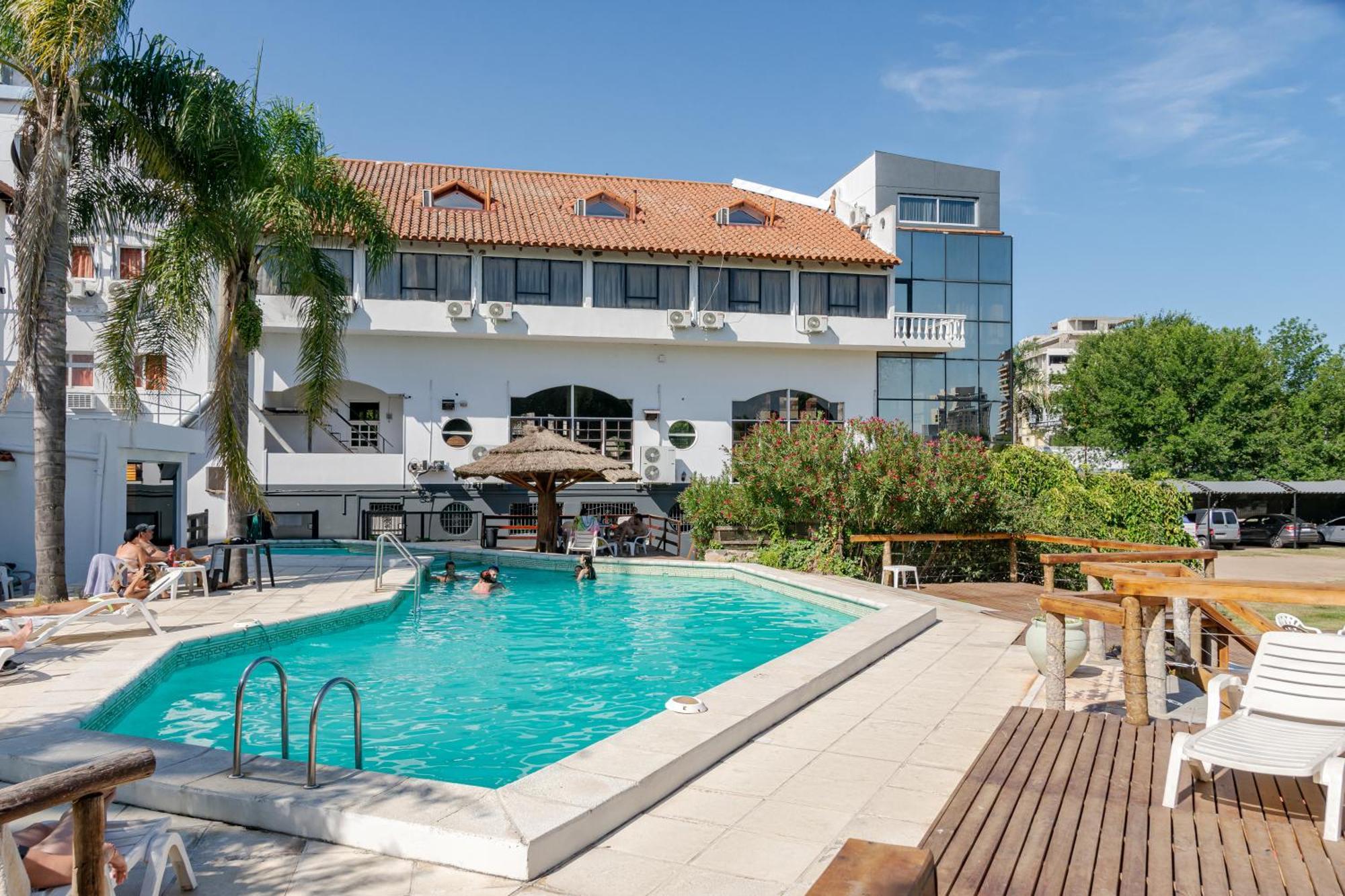 Hotel El Condado Villa Carlos Paz Buitenkant foto