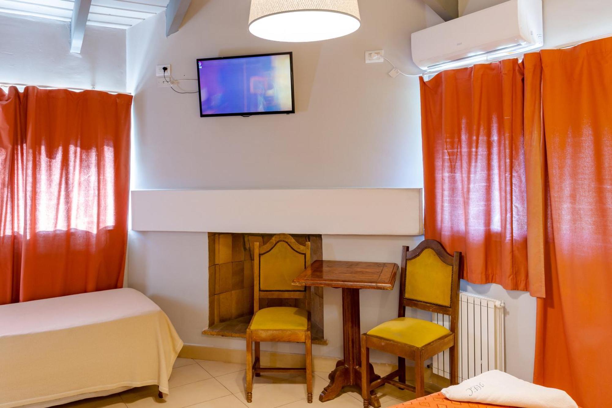 Hotel El Condado Villa Carlos Paz Buitenkant foto